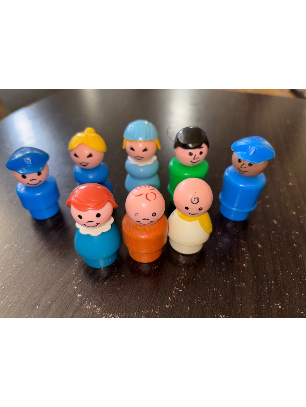 Vintage Fisher Price Little People Lot of 8 w/ Orange Baby & Yellow Bib D11
